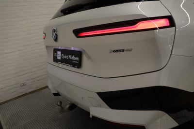 BMW iX xDrive40 Fully Charged