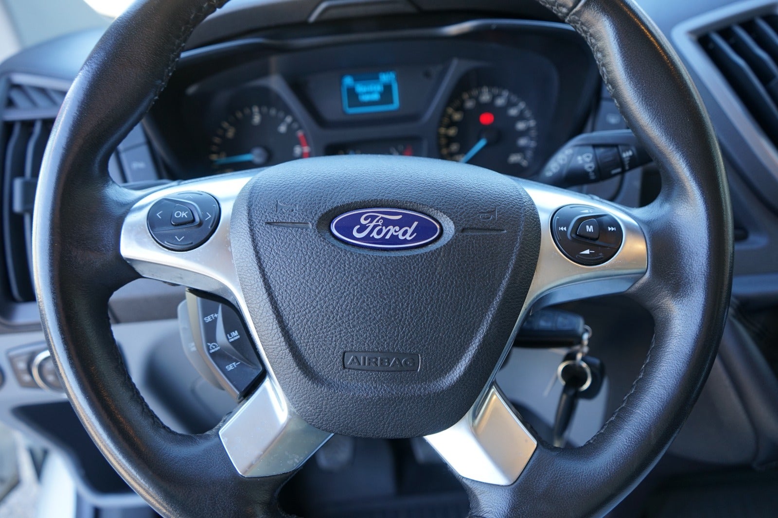 Billede af Ford Transit 350 L3 Van 2,0 TDCi 170 Trend H3 RWD