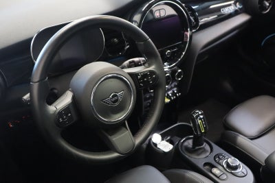 MINI Cooper SE Camden Edition