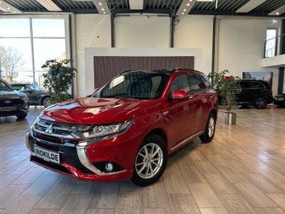 Mitsubishi Outlander 2,0 PHEV Instyle CVT 4WD 5d