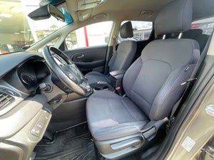 Kia Carens GDi Style 7prs