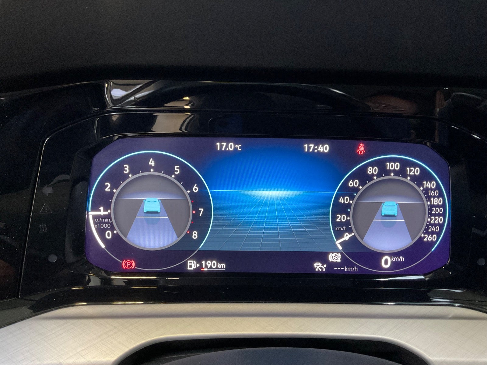 VW Golf VIII 1,5 TSi 130 Life Variant 5d - 11