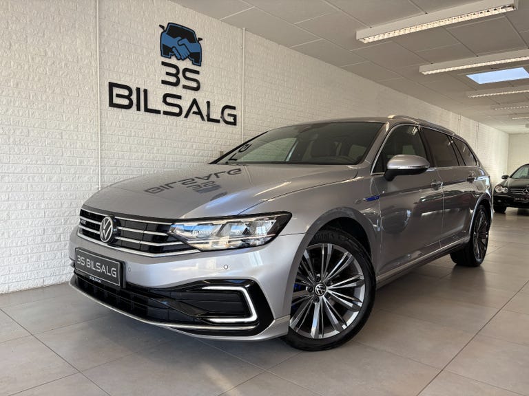 VW Passat GTE Variant DSG