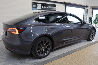 Tesla Model 3 Standard Range+ RWD