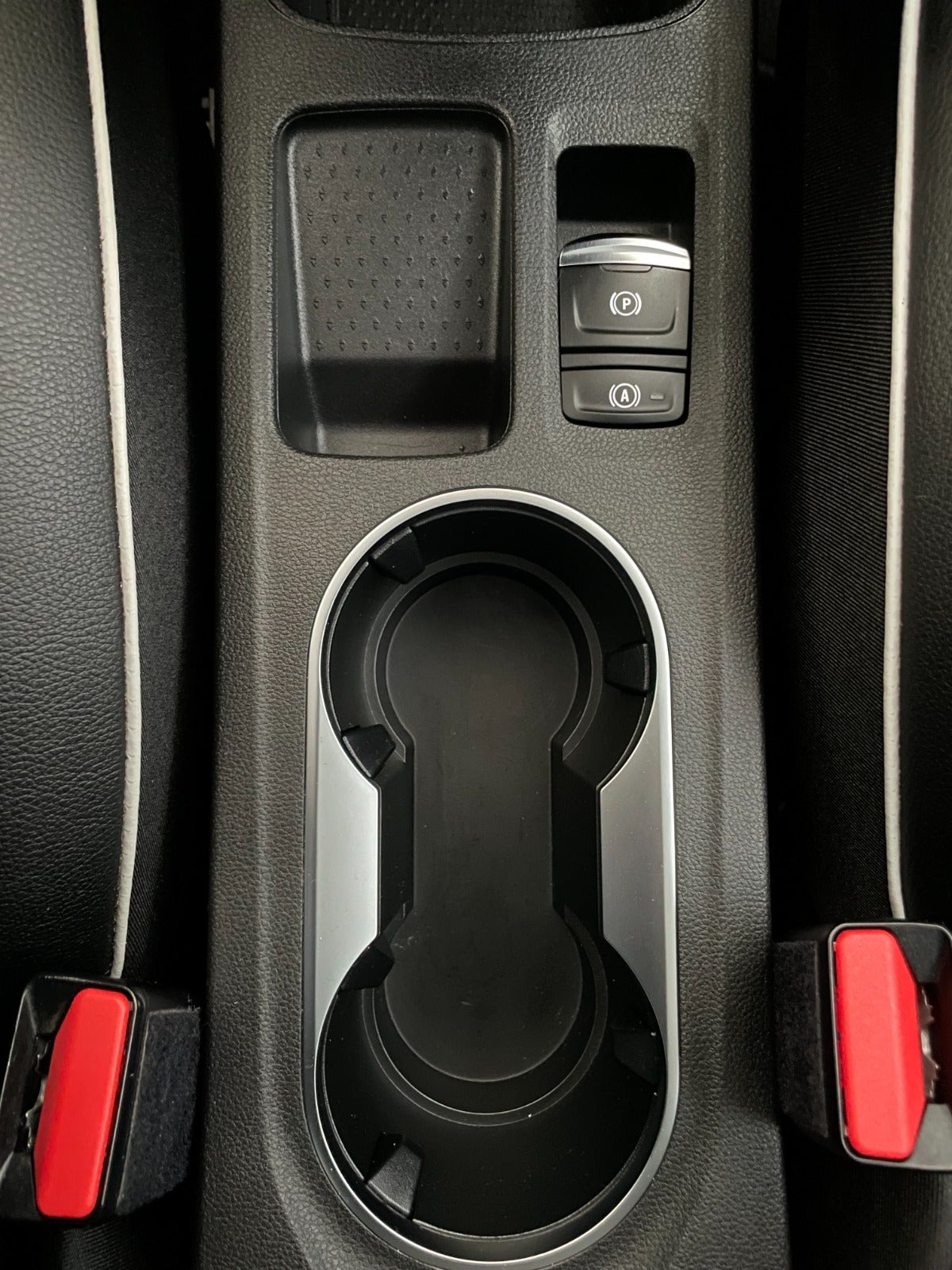 Billede af Renault Captur 1,6 E-Tech Intens