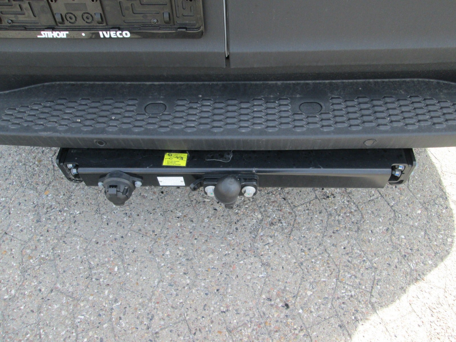 Billede af Iveco Daily 3,0 35S18 12m³ Van AG8