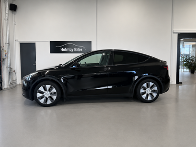 Tesla Model Y RWD