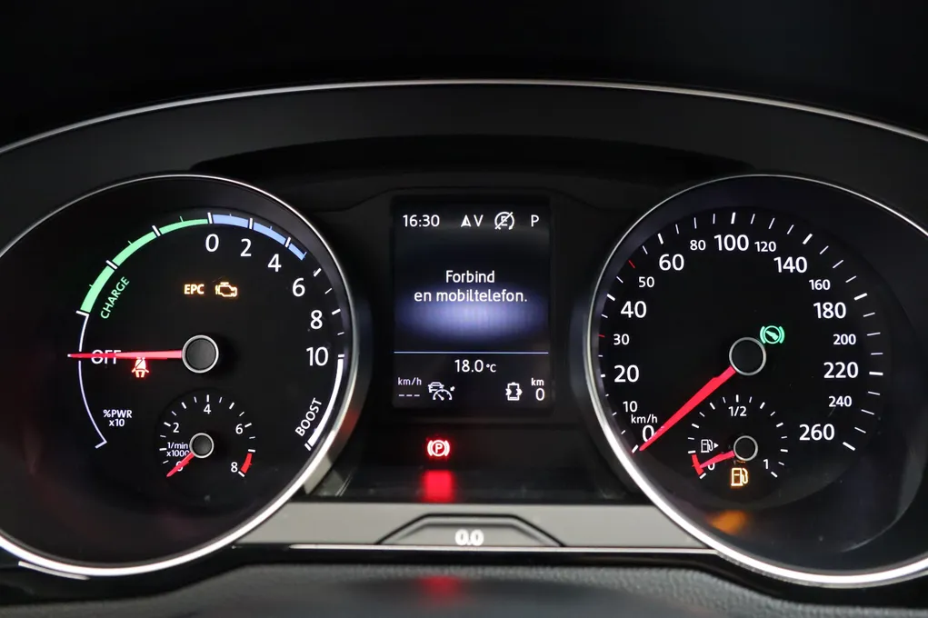 VW Passat GTE Highline+ Variant DSG