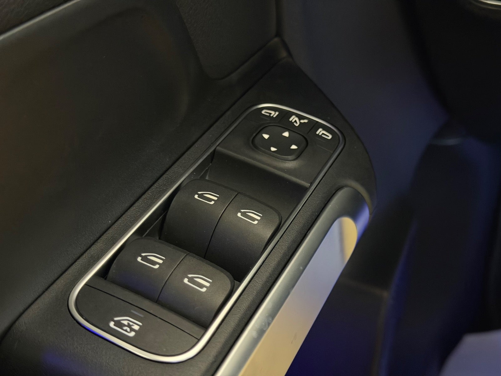 Mercedes EQB250 Progressive 7prs