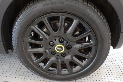 MINI Cooper SE Camden Edition