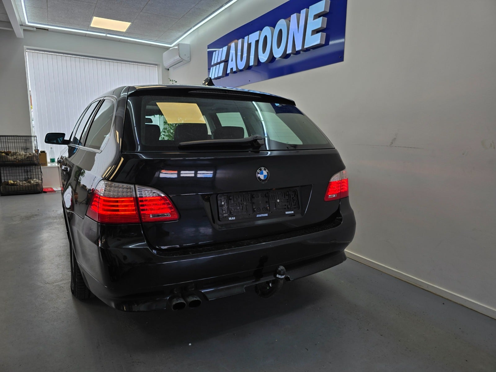 Billede af BMW 525i 3,0 Touring Steptr.