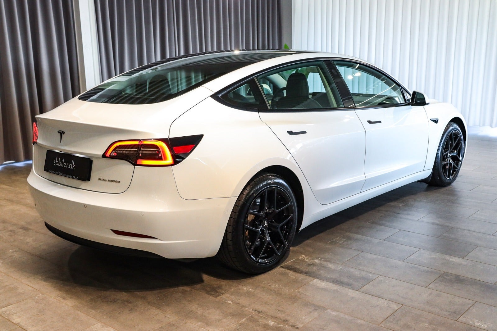 Billede af Tesla Model 3  Long Range AWD