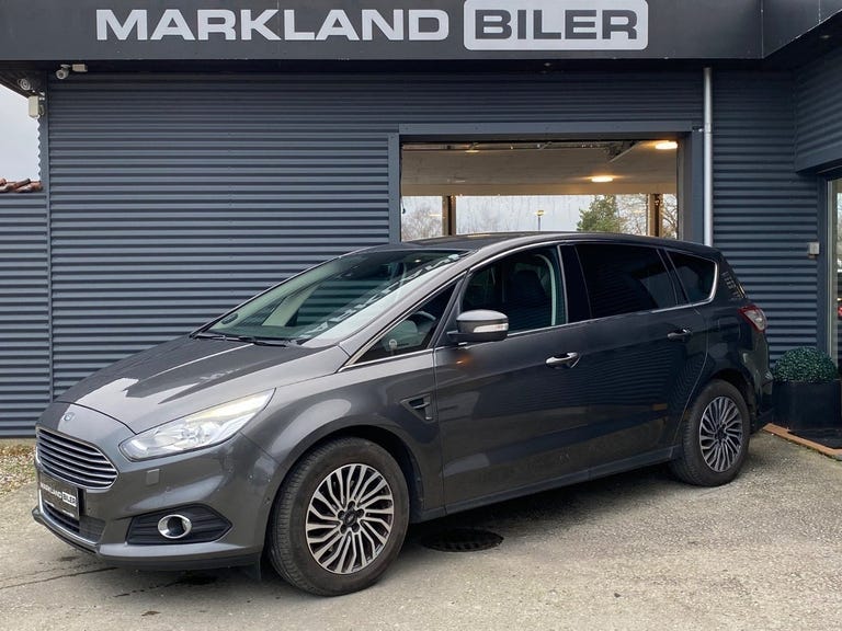 Ford S-MAX EcoBoost Titanium 7prs