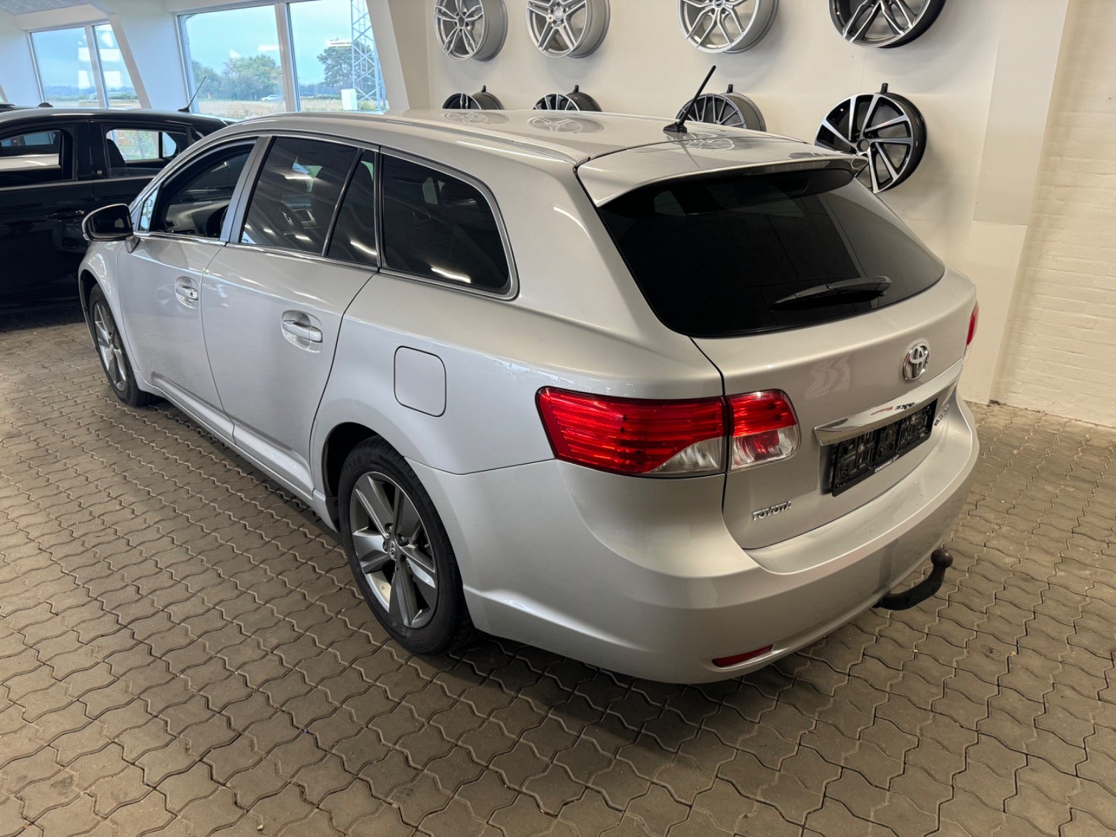 Toyota Avensis 2014