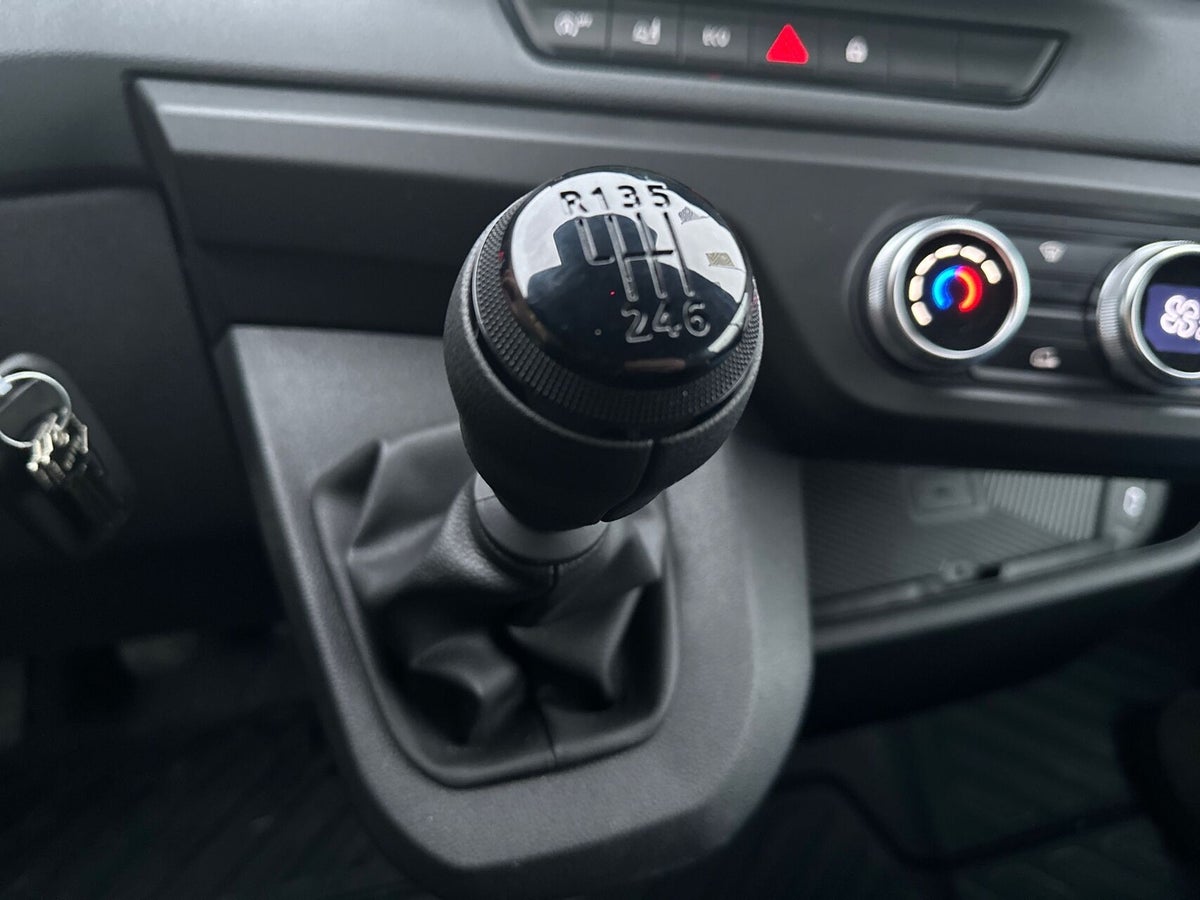 Renault Master V T35 dCi 170 L2 Chassis Tekno billede 14