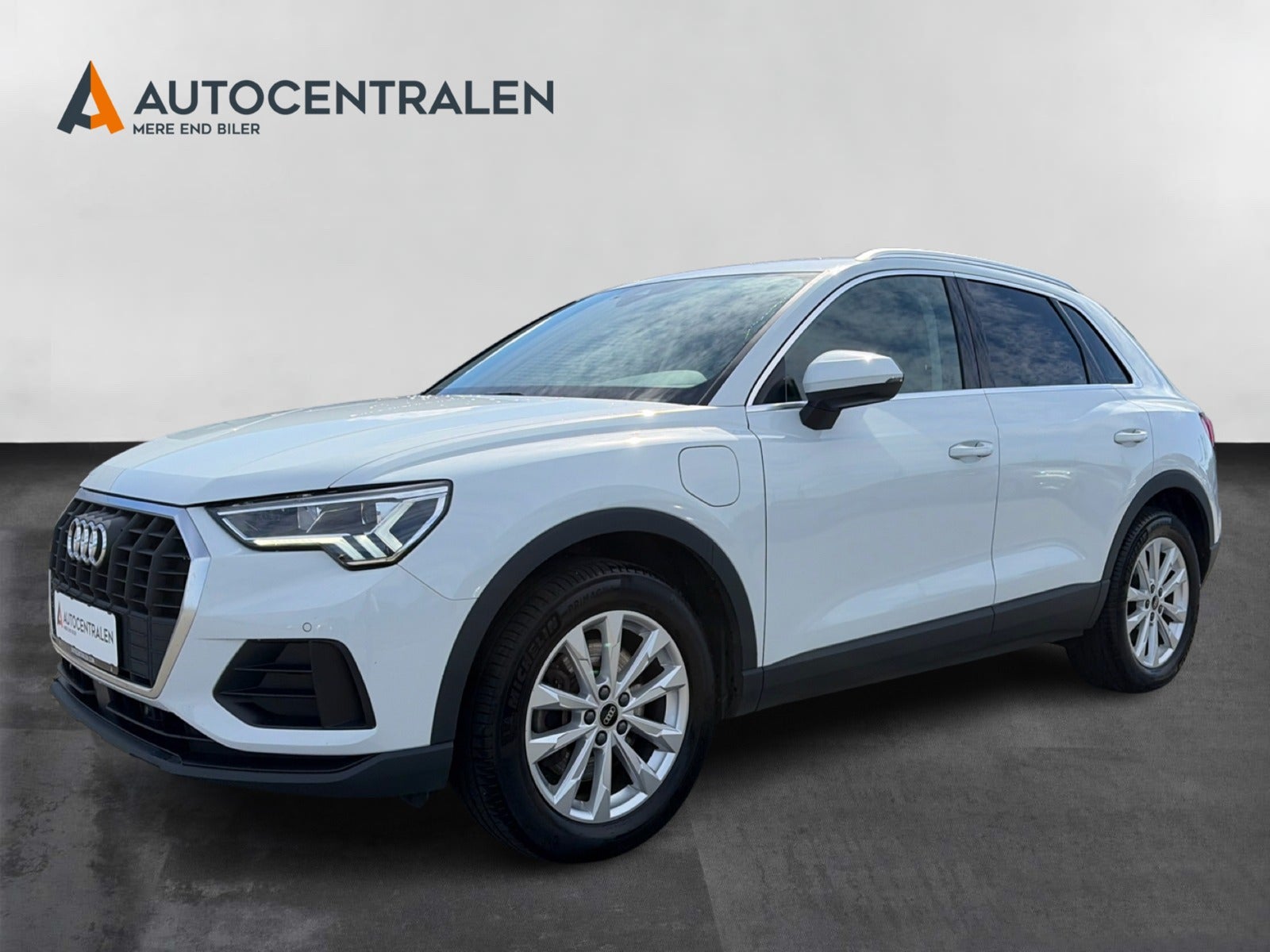 Audi Q3 TFSi e Attitude plus Sportback S-tr.