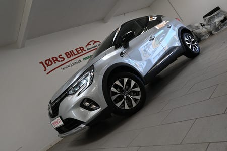 Renault Captur TCe 140 Techno EDC Van