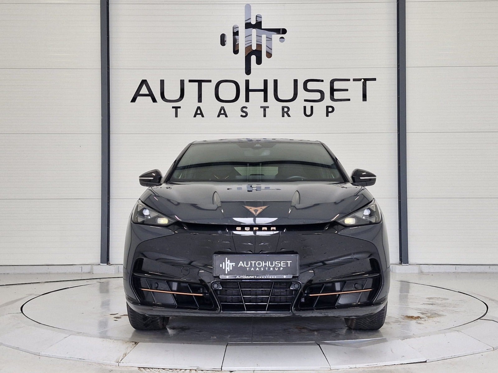 Billede af Cupra Tavascan 77