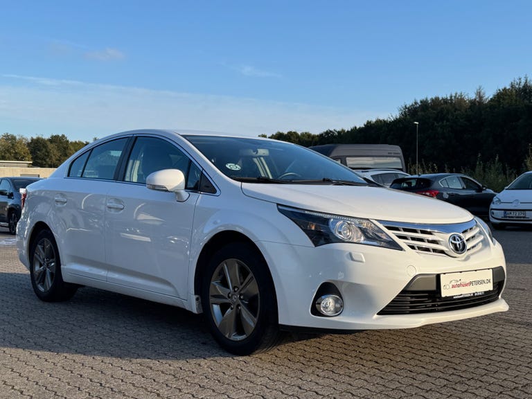 Toyota Avensis VVT-i T2 Premium