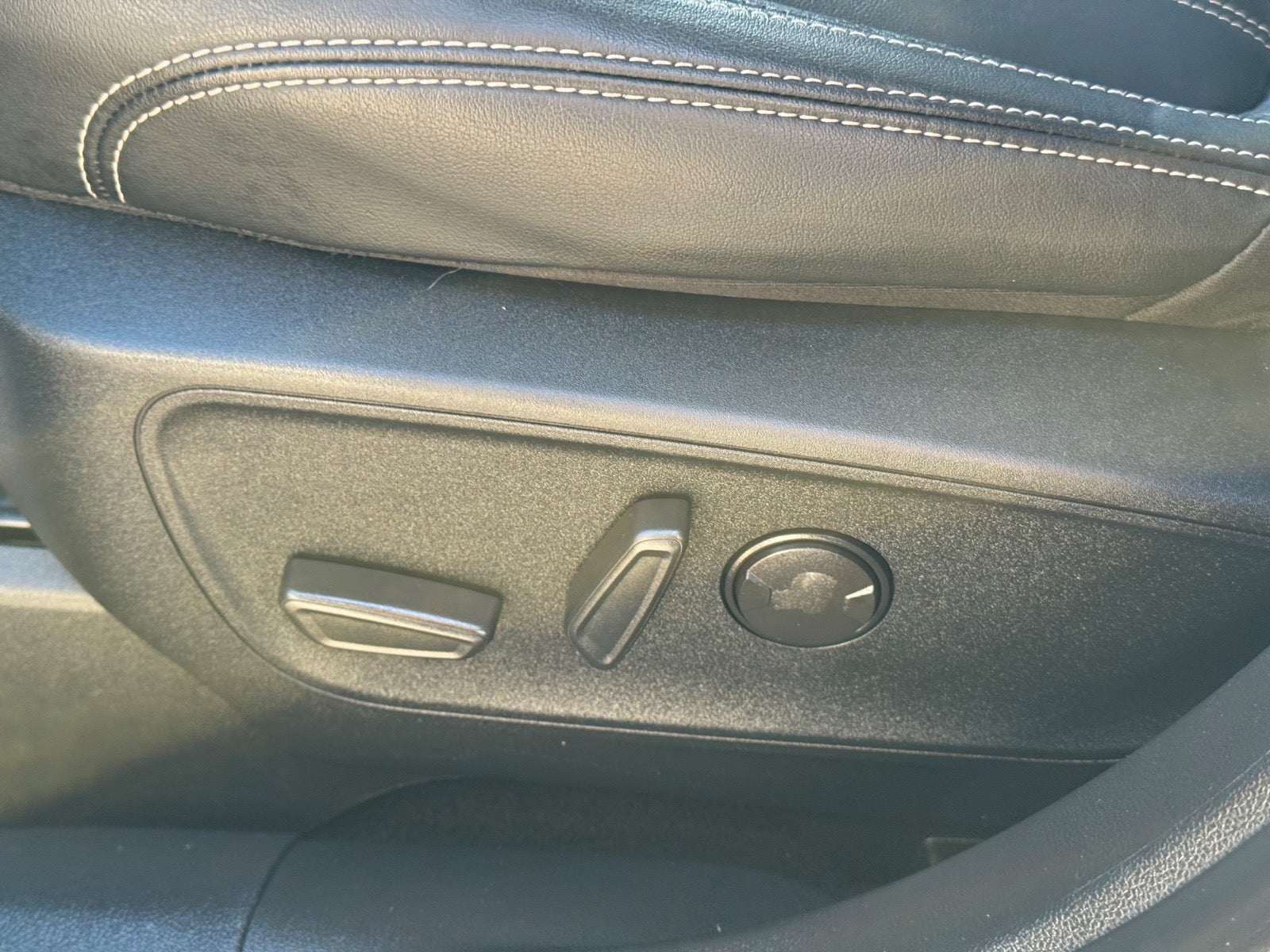 Billede af Ford Kuga 2,5 PHEV Vignale CVT