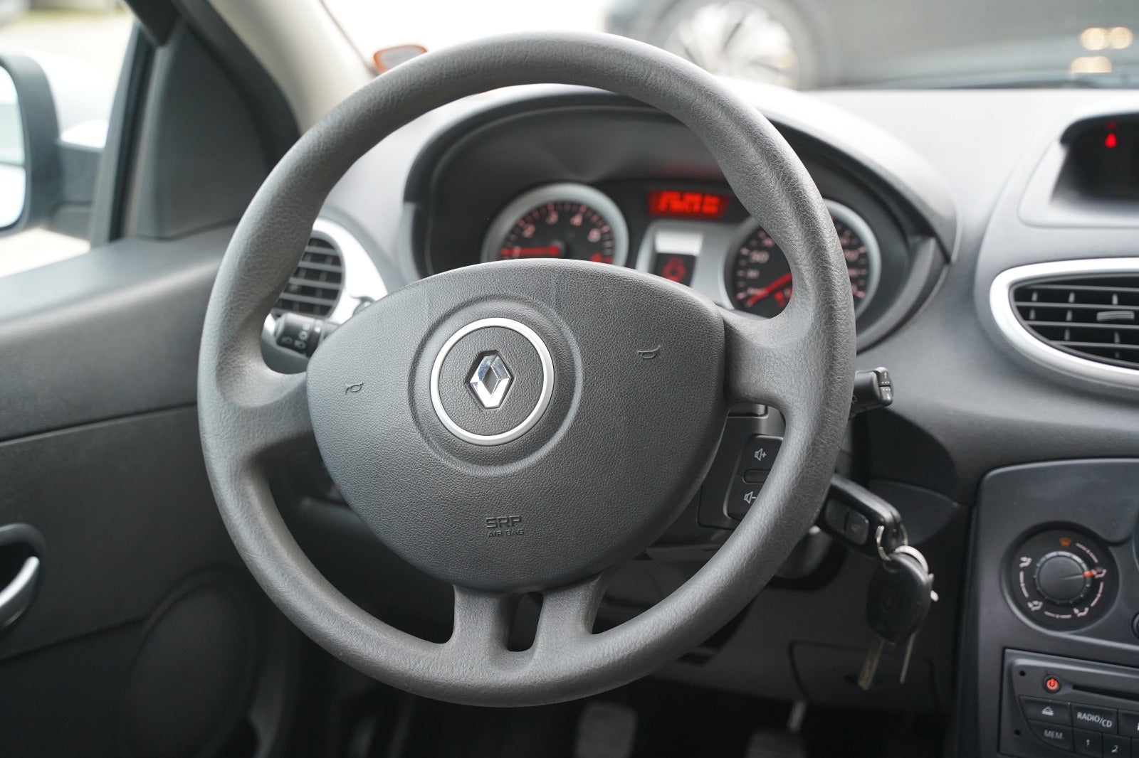 Billede af Renault Clio III 1,2 16V Authentique