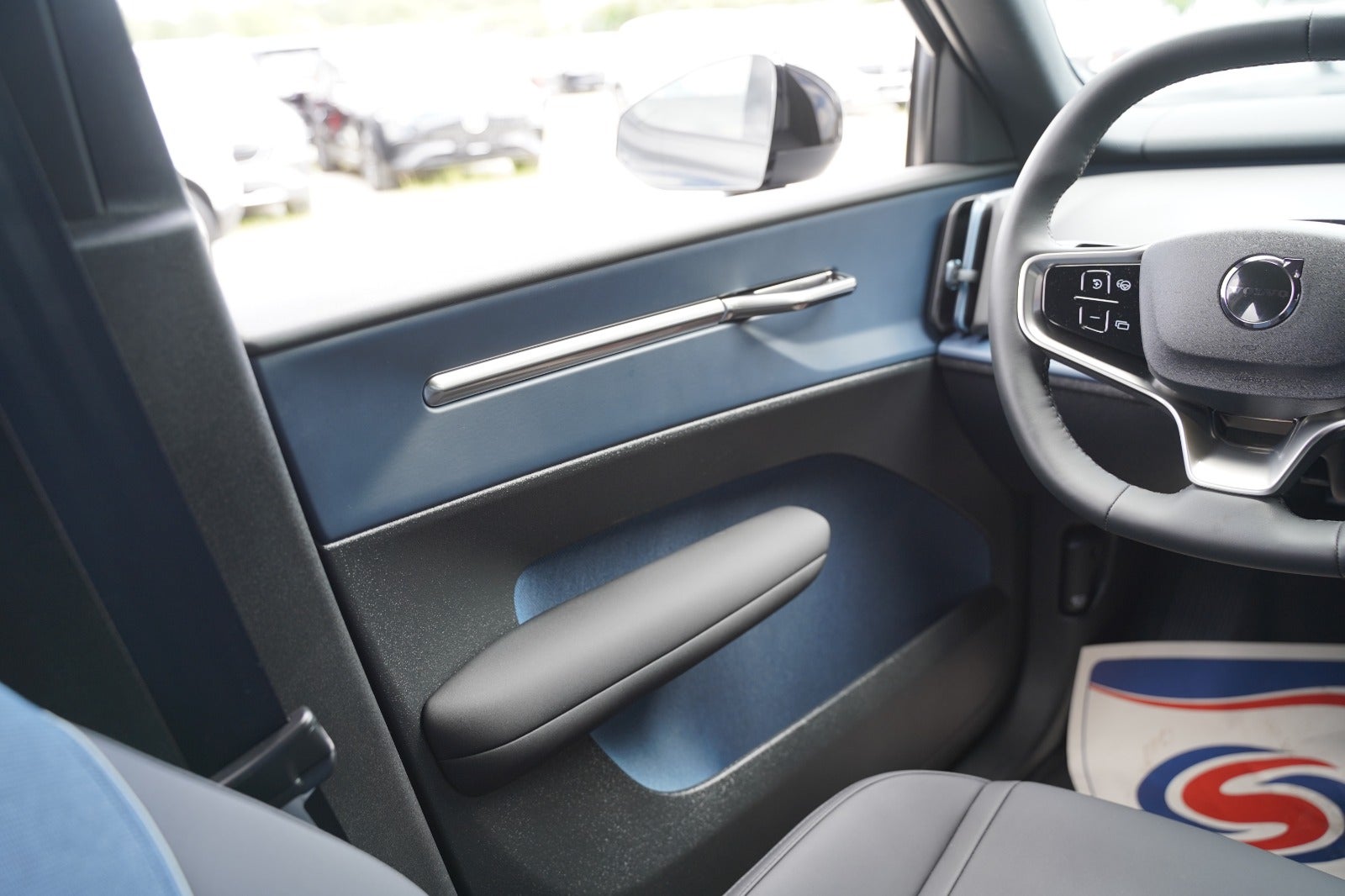 Billede af Volvo EX30  Standard Range Core