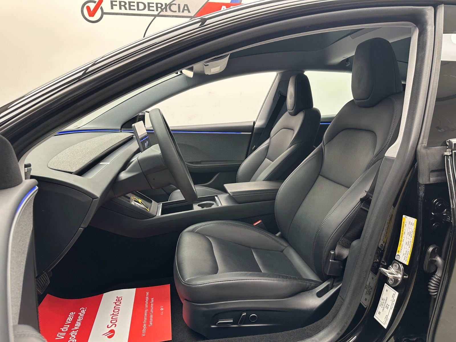 Billede af Tesla Model 3  RWD