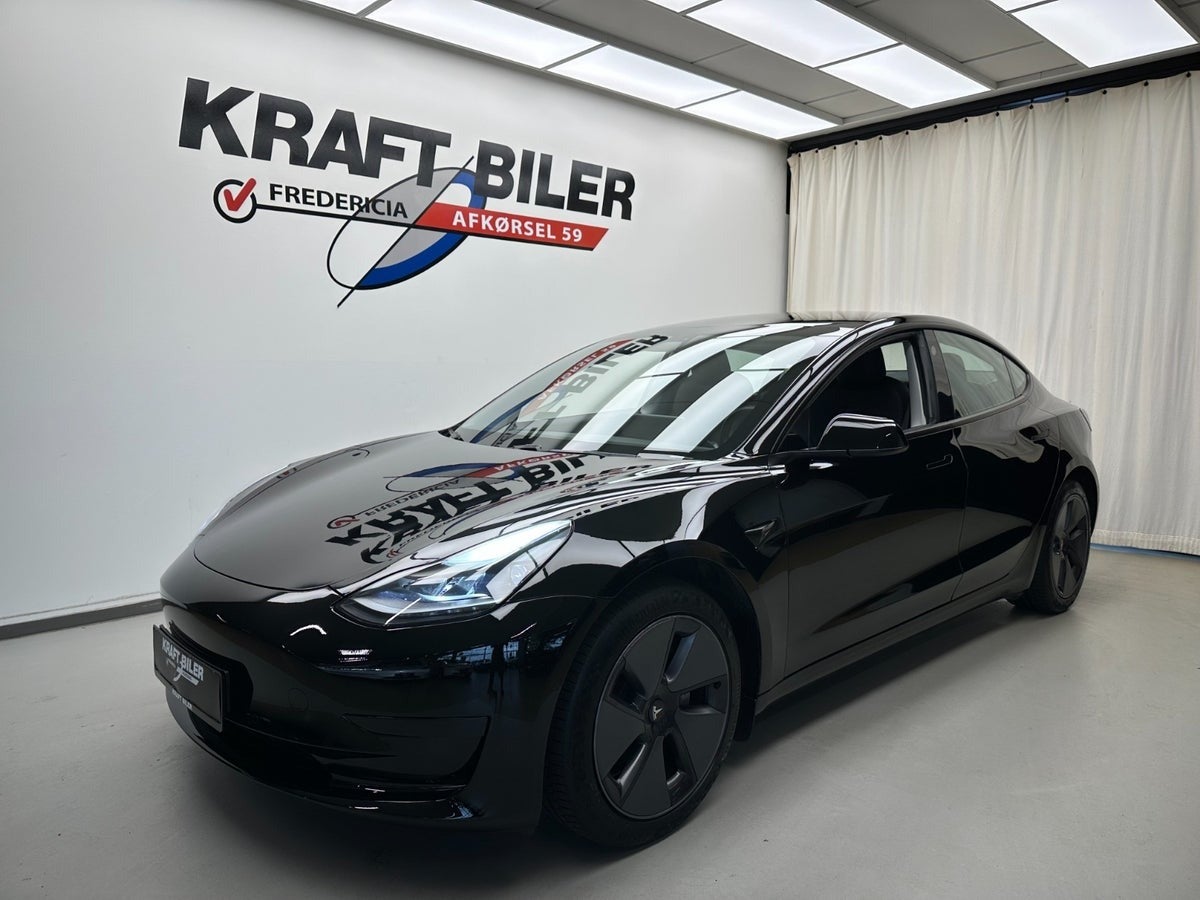 Billede af Tesla Model 3  Standard Range+ RWD