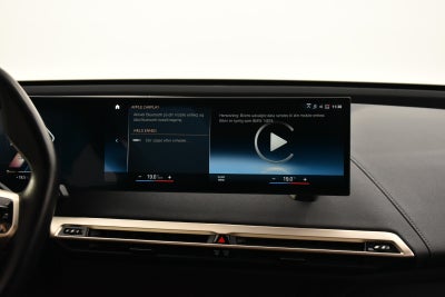 BMW iX xDrive40