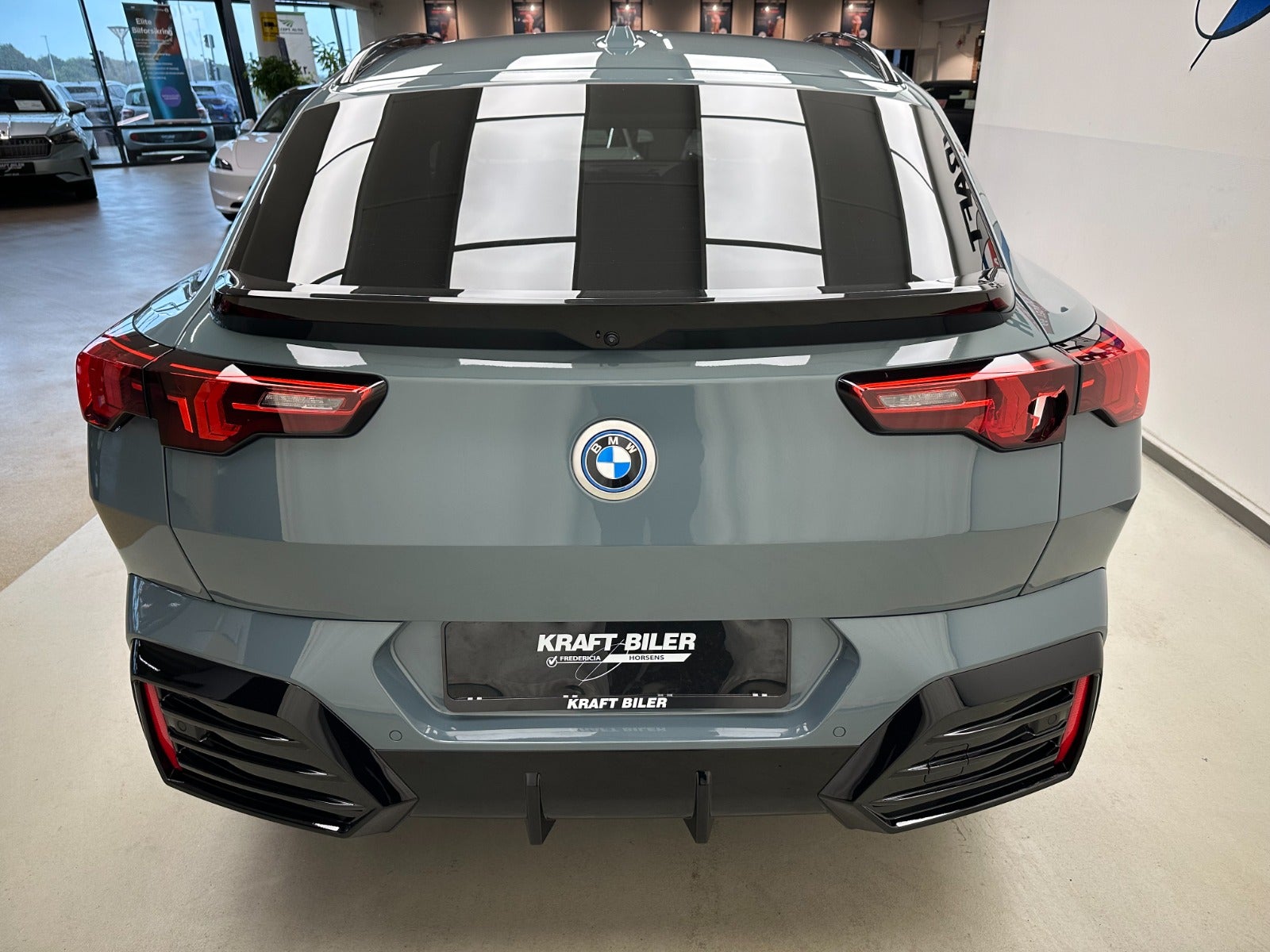 Billede af BMW iX2  eDrive20 M-Sport