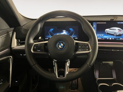 BMW iX2 xDrive30 M-Sport Van