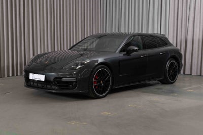 Porsche Panamera GTS 4,0 Sport Turismo PDK 5d