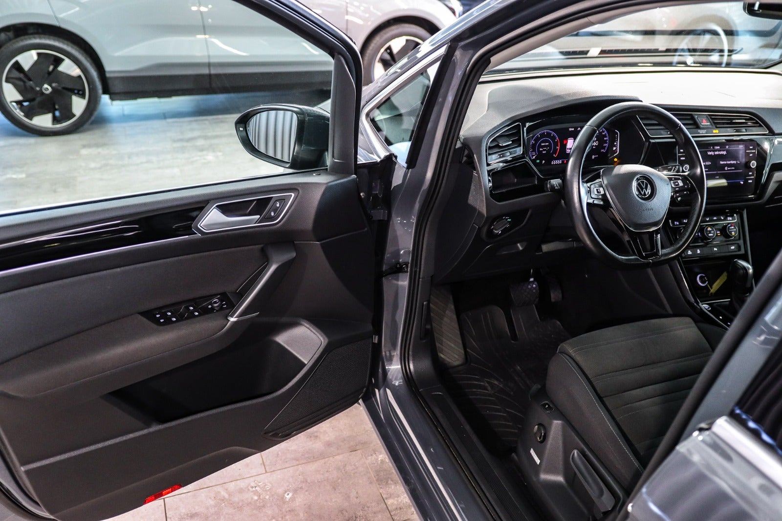 Billede af VW Touran 1,5 TSi 150 Highline Family DSG 7prs