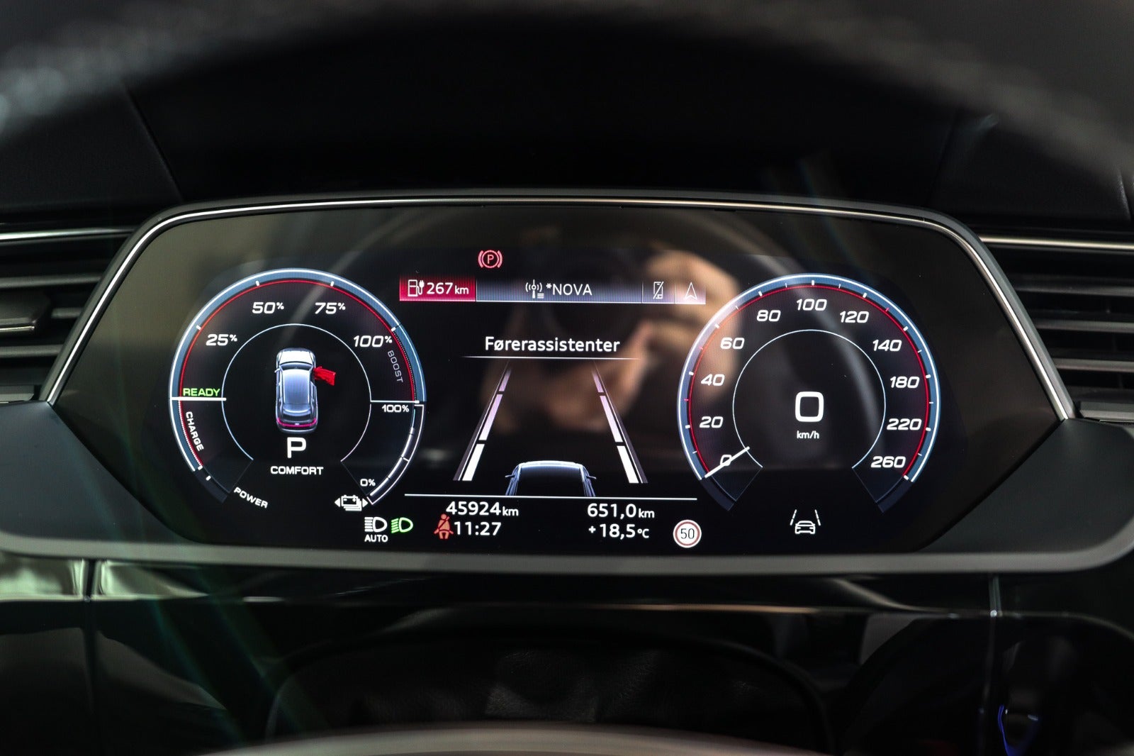 Billede af Audi Q8 e-tron 55 S-line Black Edition quattro