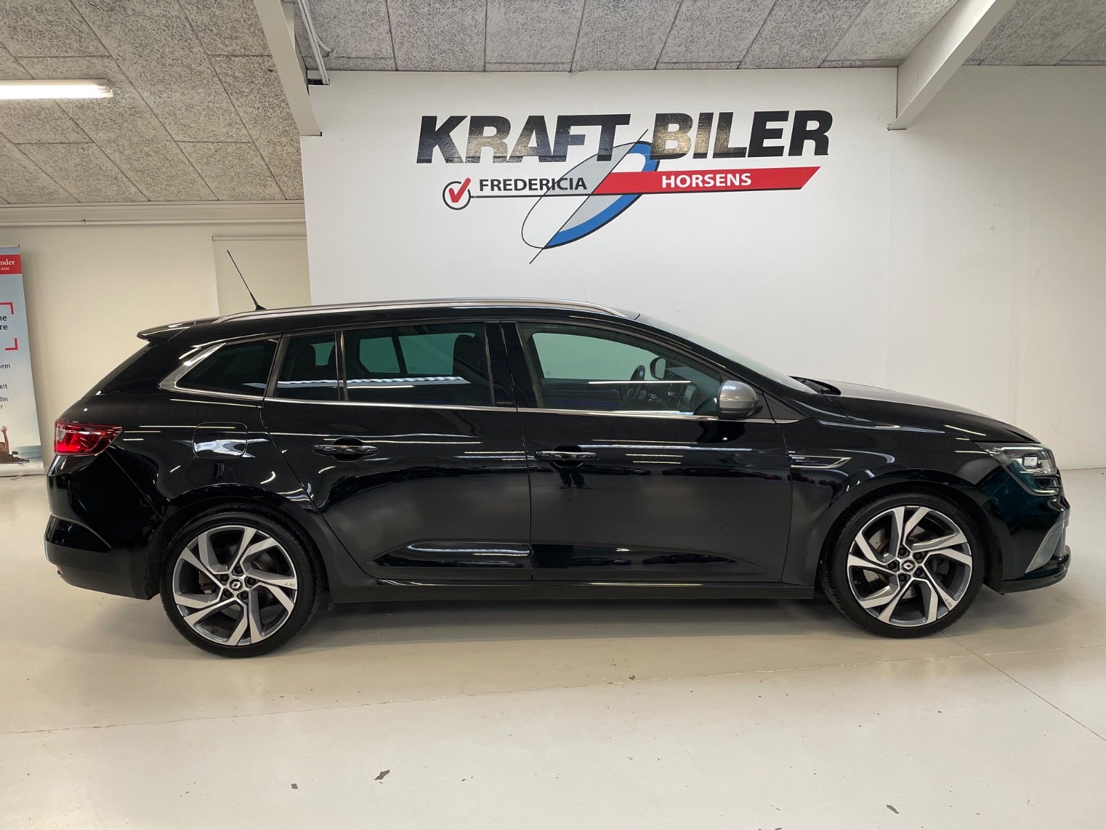 Billede af Renault Megane IV 1,6 TCe 205 GT Sport Tourer EDC