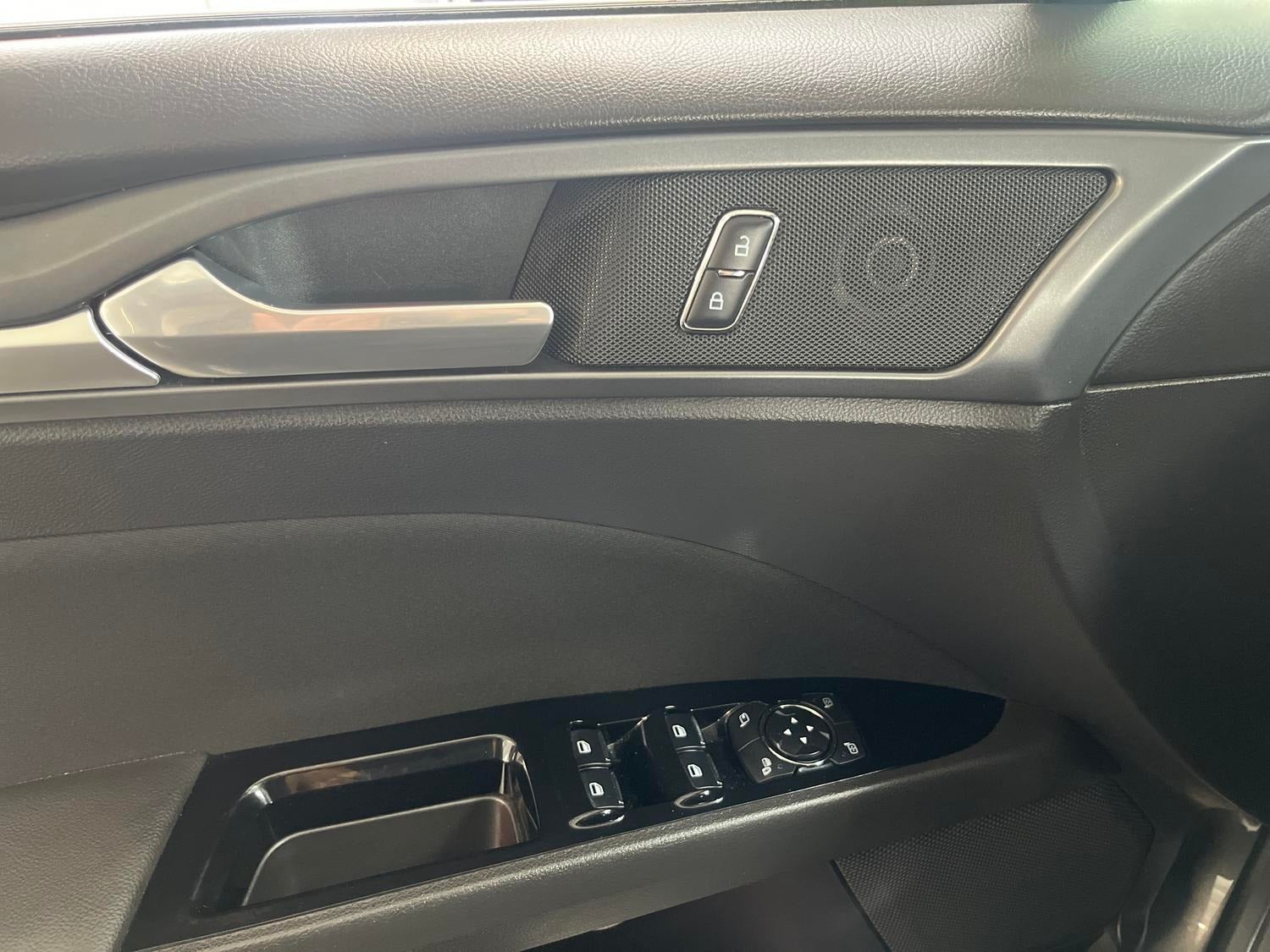 Billede af Ford Mondeo 2,0 SCTi 240 Titanium aut.
