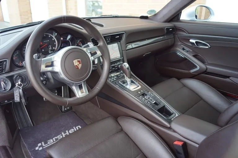 Porsche 911 Turbo S Coupé PDK