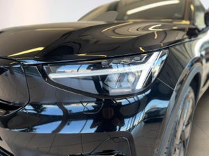 Volvo EC40 Extended Range Black Edition