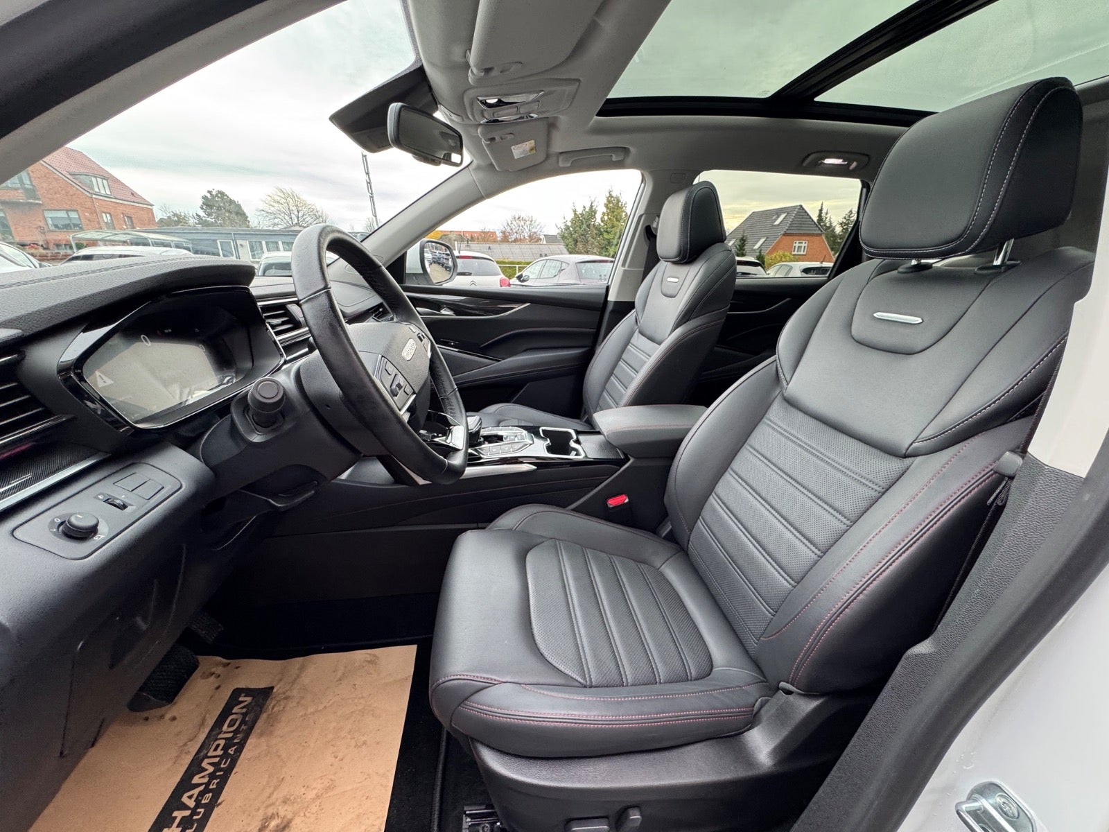 Billede af Maxus Euniq6 70 