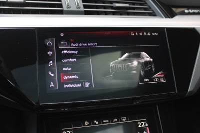 Audi e-tron S-line Sportback quattro