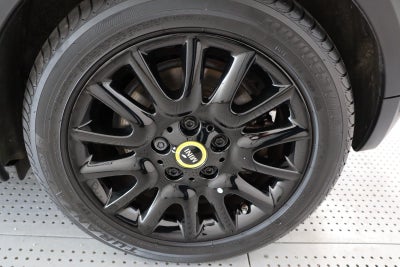 MINI Cooper SE Edition Premium Plus
