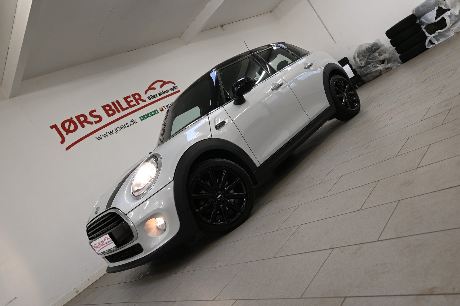 MINI Cooper 