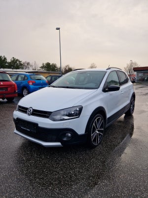 VW Polo Cross 1,6 TDi 90 DSG 5d