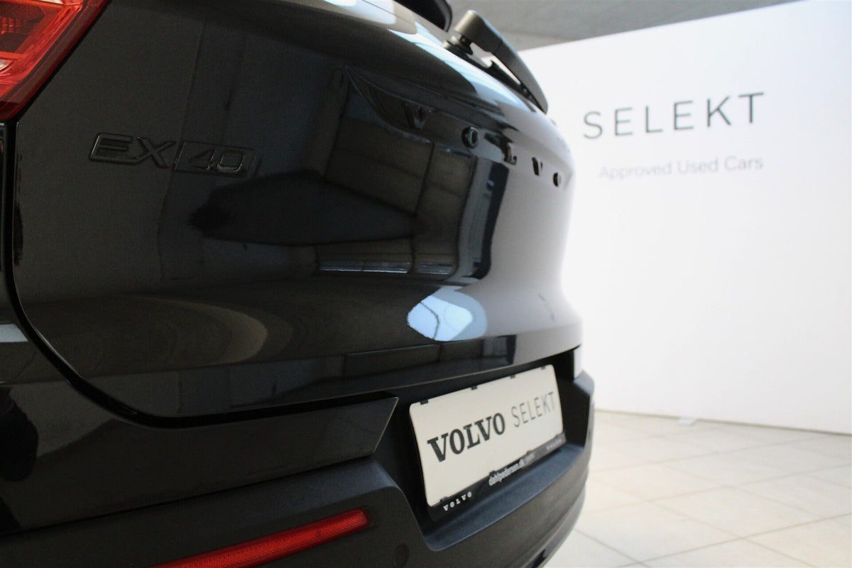 Volvo EX40 Extended Range Black Edition billede 19