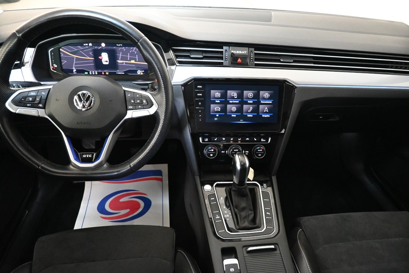 VW Passat GTE+ Pro Variant DSG
