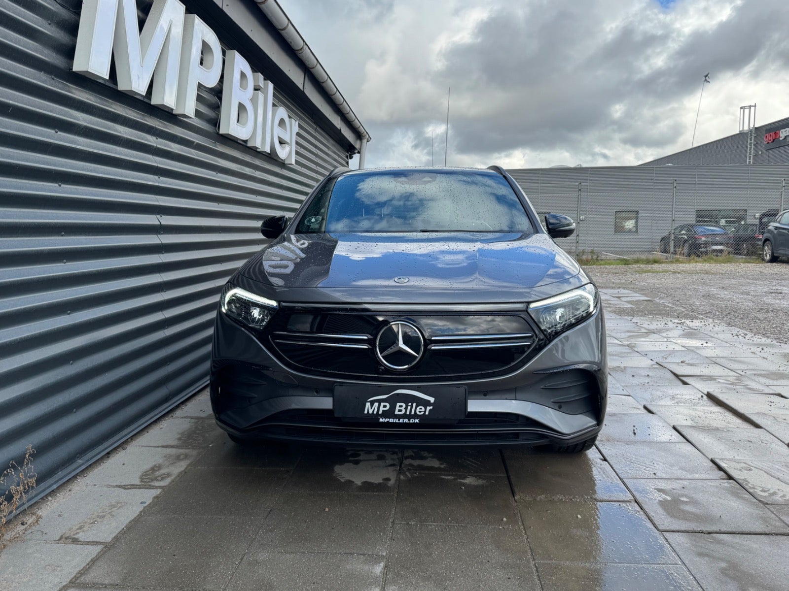 Billede af Mercedes EQA300  AMG Line 4Matic