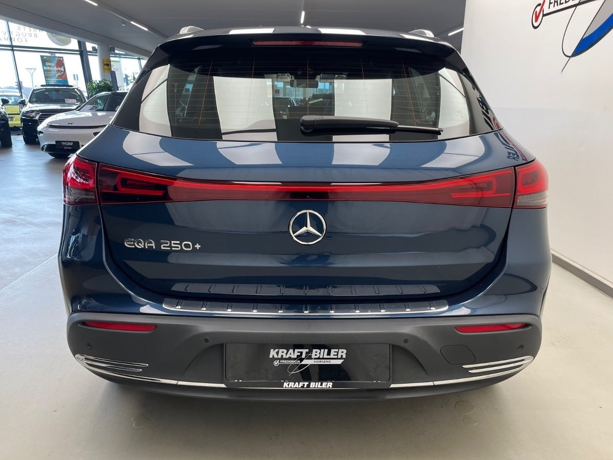 Billede af Mercedes EQA250+  