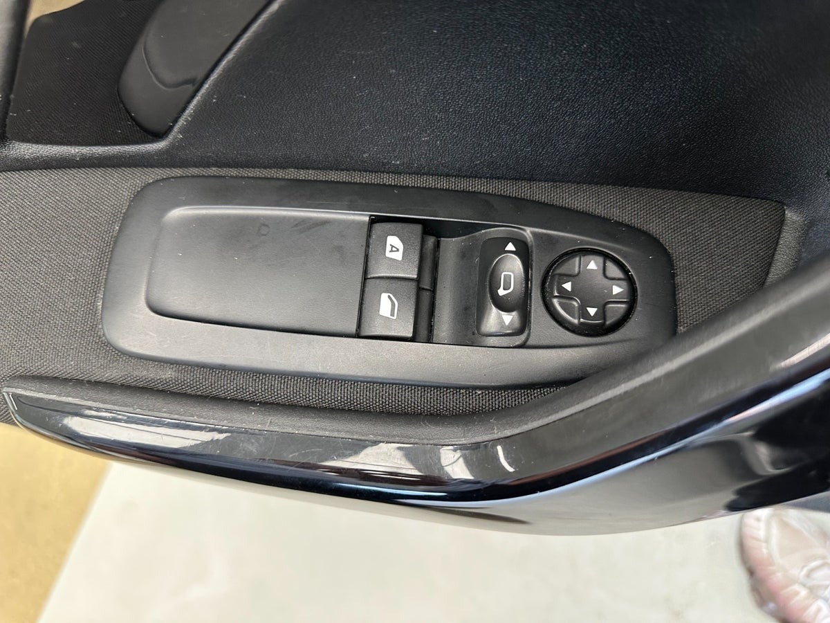 Billede af Peugeot 208 1,2 VTi 82 Active