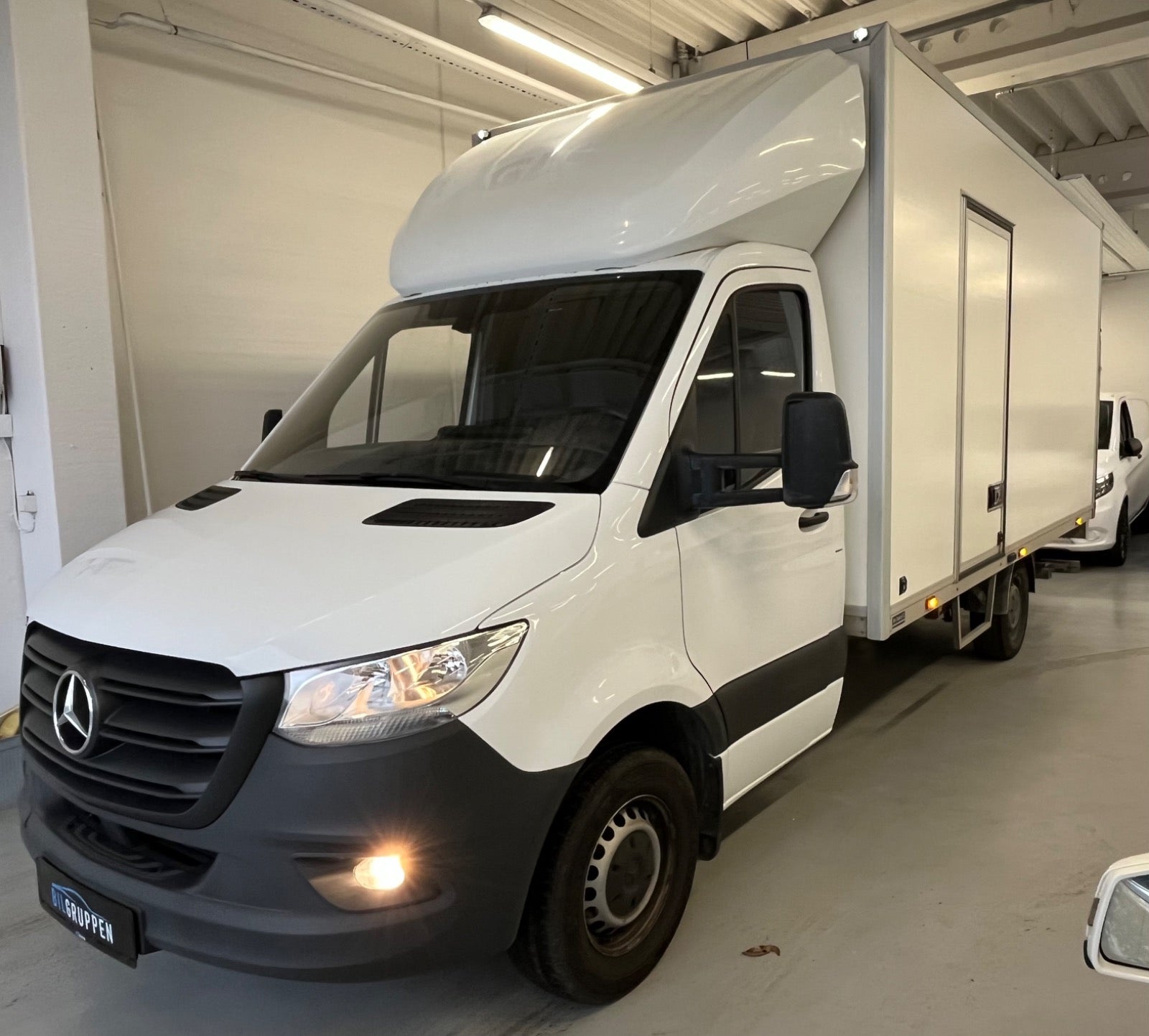 Billede af Mercedes Sprinter 317 2,0 CDi A3 Alukasse m/lift aut. RWD