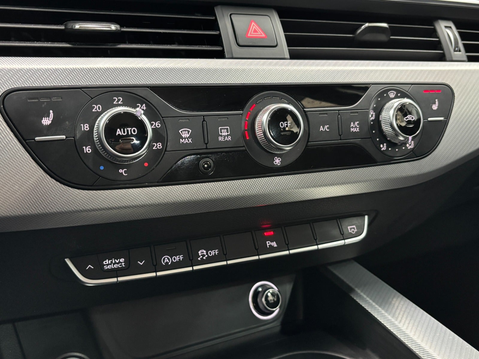 Billede af Audi A4 40 TFSi Sport Prestige Avant S-tr.